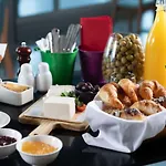 Park By Radisson Airport Odayeri 4*