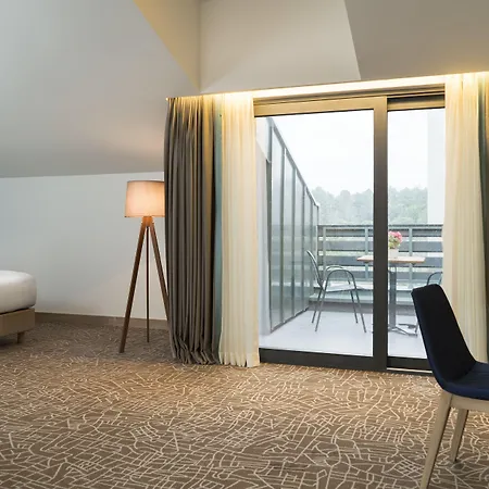 Park By Radisson Airport Odayeri 4*