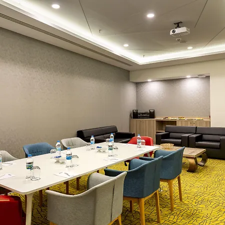 Park By Radisson Airport Odayeri ホテル