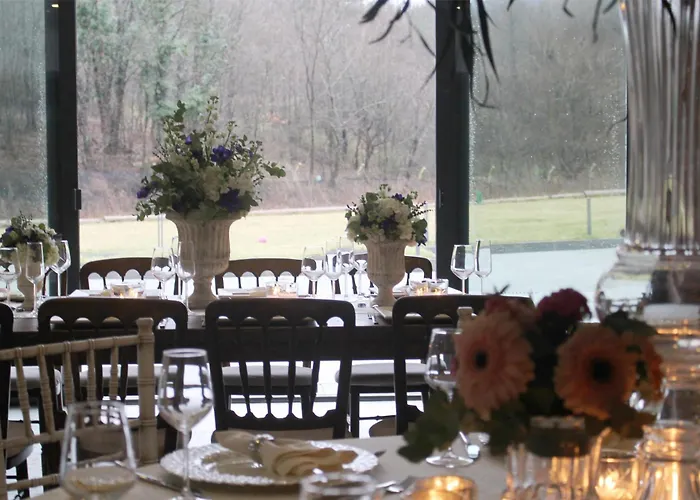 Park By Radisson Airport Odayeri