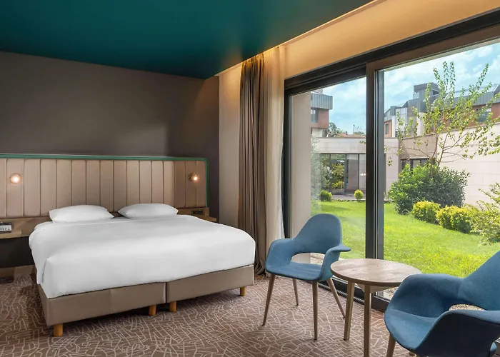 Park By Radisson Airport Odayeri 4*